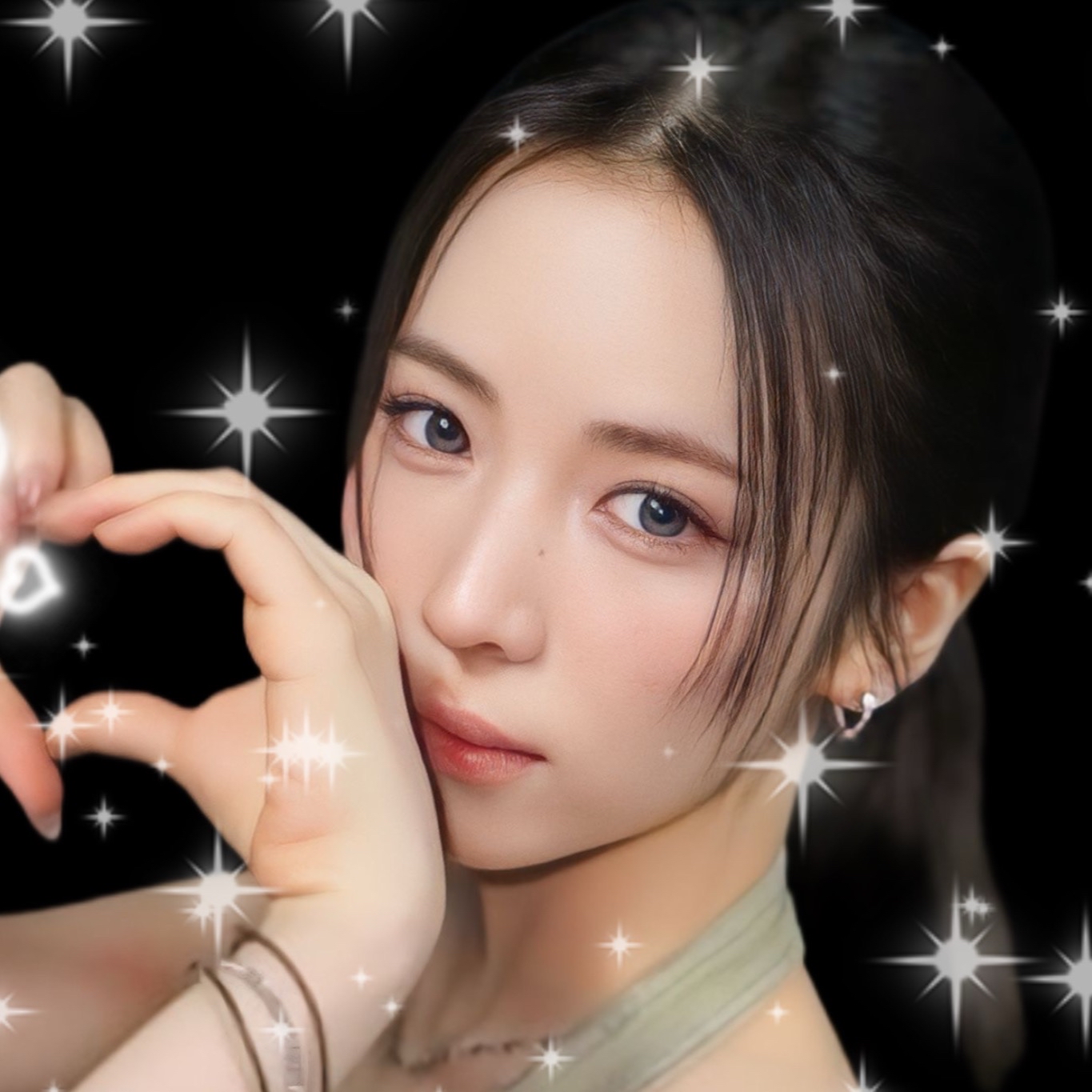 마야 (NiziU)의 최신 사진
