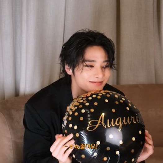 A moment captured by I.N (Stray Kids)'s fan