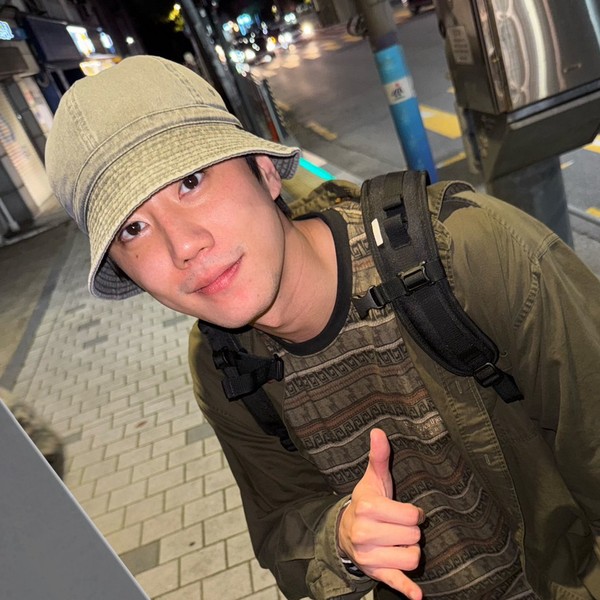 투표로 선정된 이준영의 인기 프로필 이미지