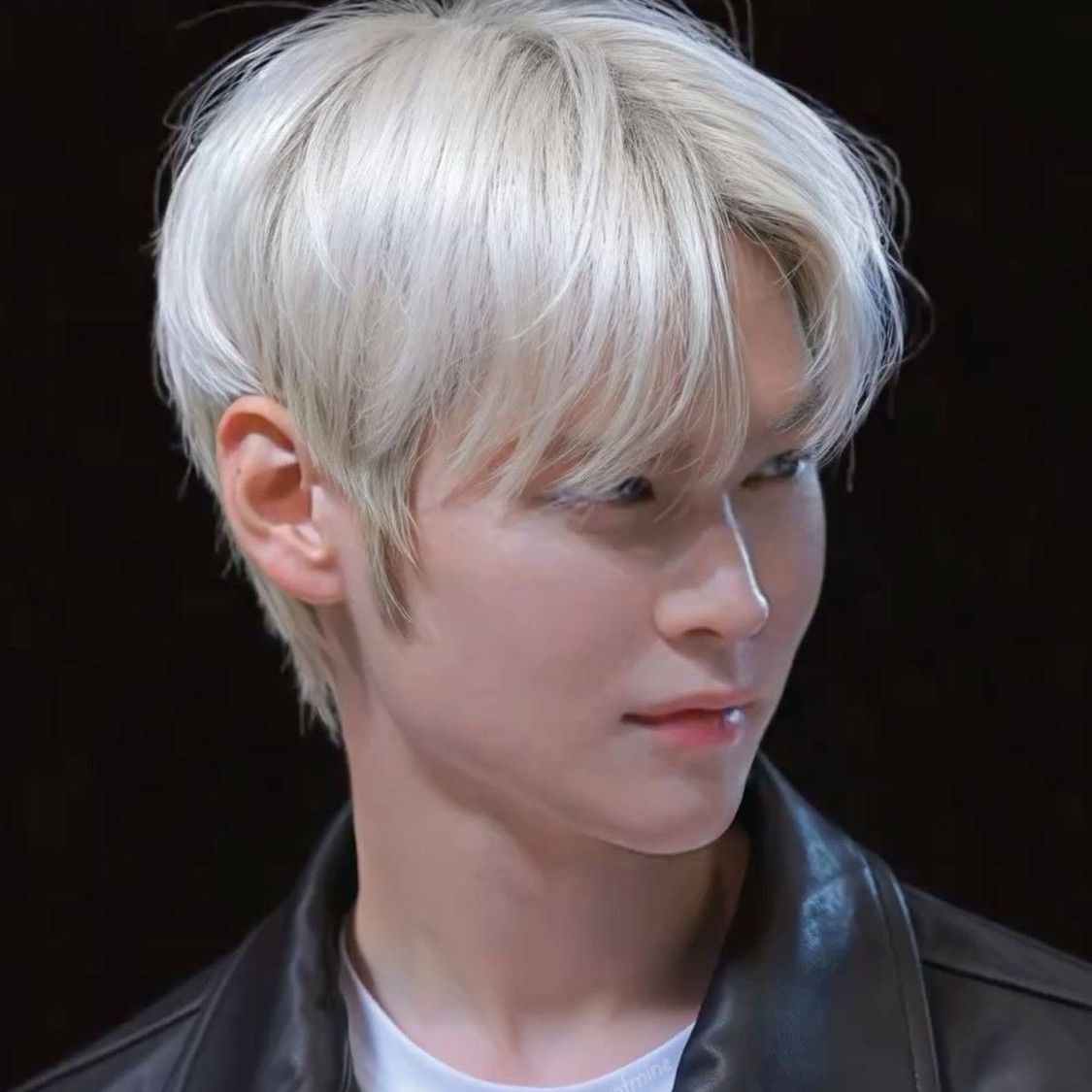 Recent activity shot of Eunseok (RIIZE)