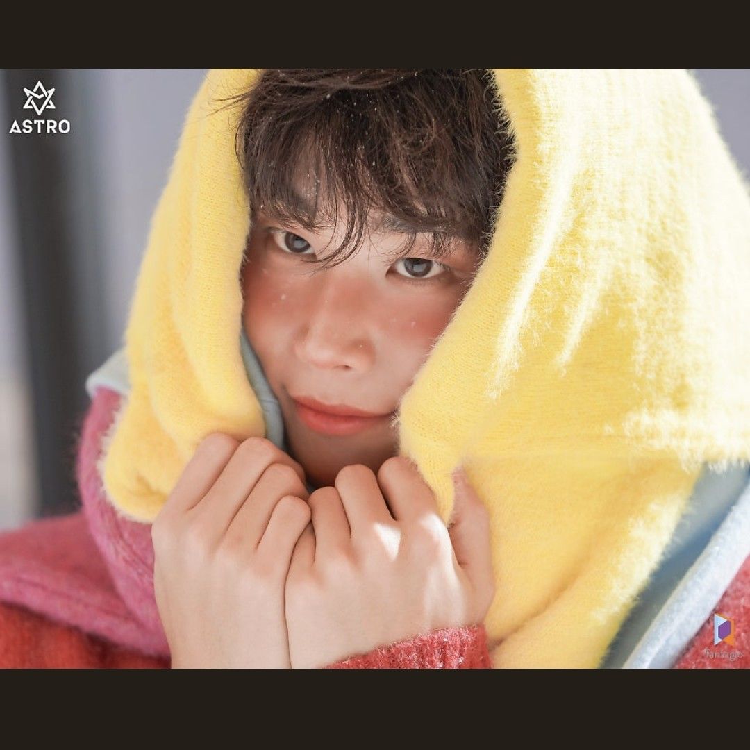 아스트로 최근 활동샷