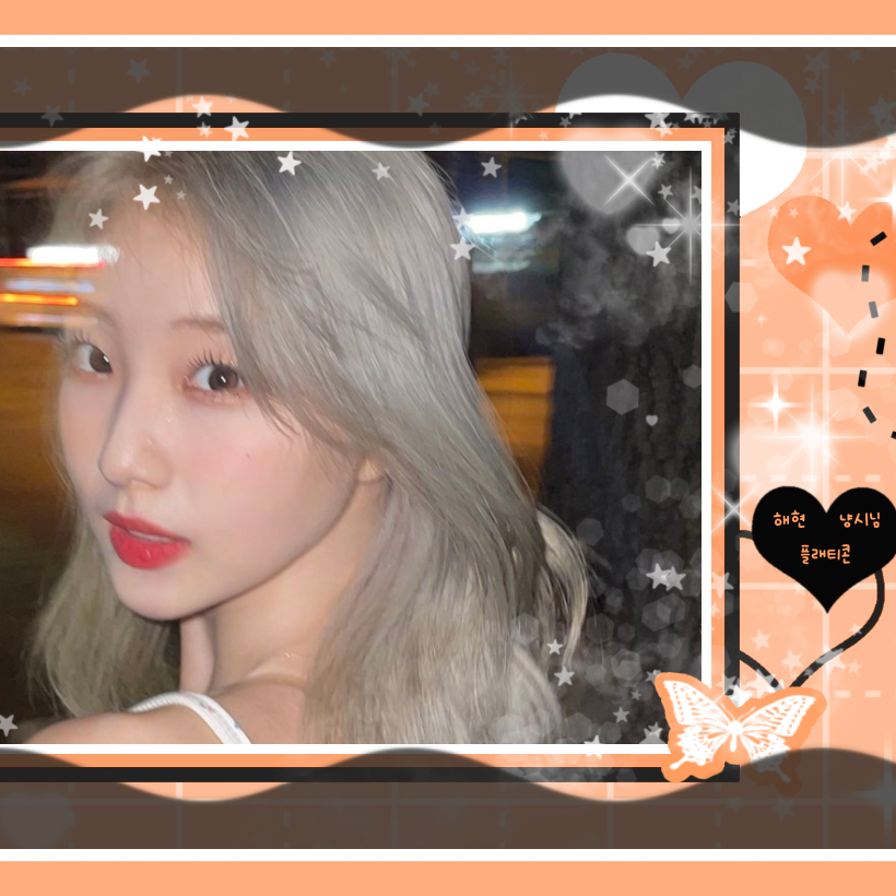 A moment captured by Loossemble's fan