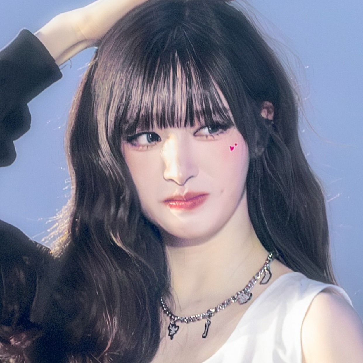 Latest photo of LIZ (IVE)