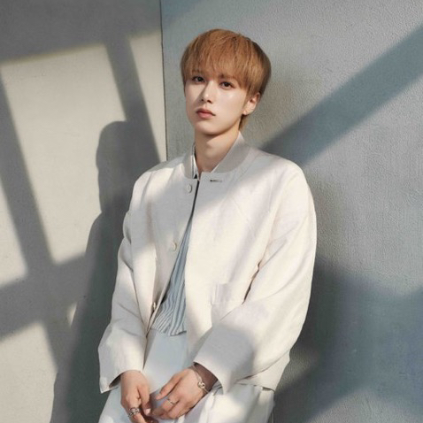 오자키 타쿠미 (INI)의 최신 사진