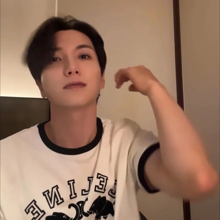 イトゥク (Super Junior)の最新写真