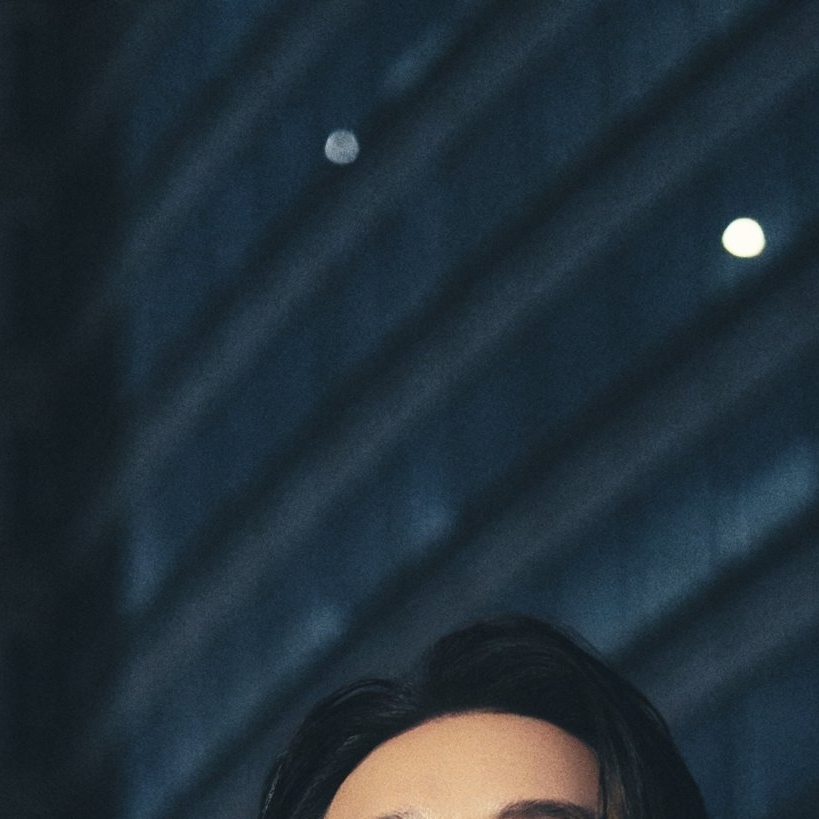 Behind-the-scenes cut of Chen (EXO)