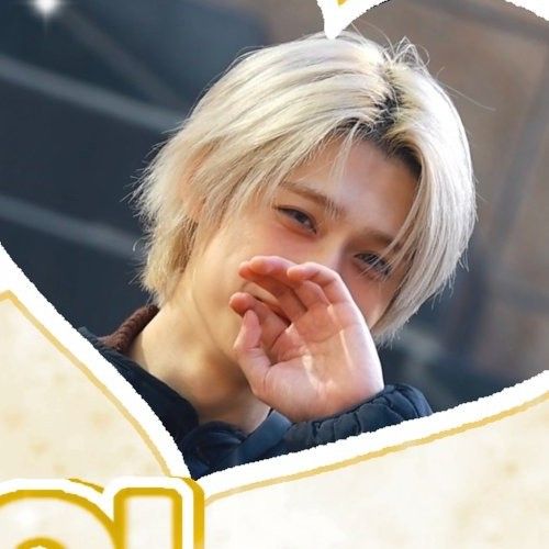 A moment captured by Gaon (Xdinary Heroes)'s fan