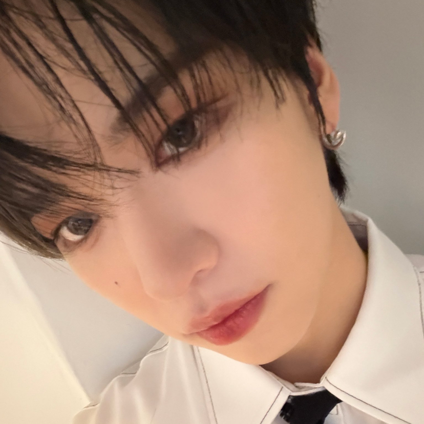 Latest photo of Hanjun (n.SSign)