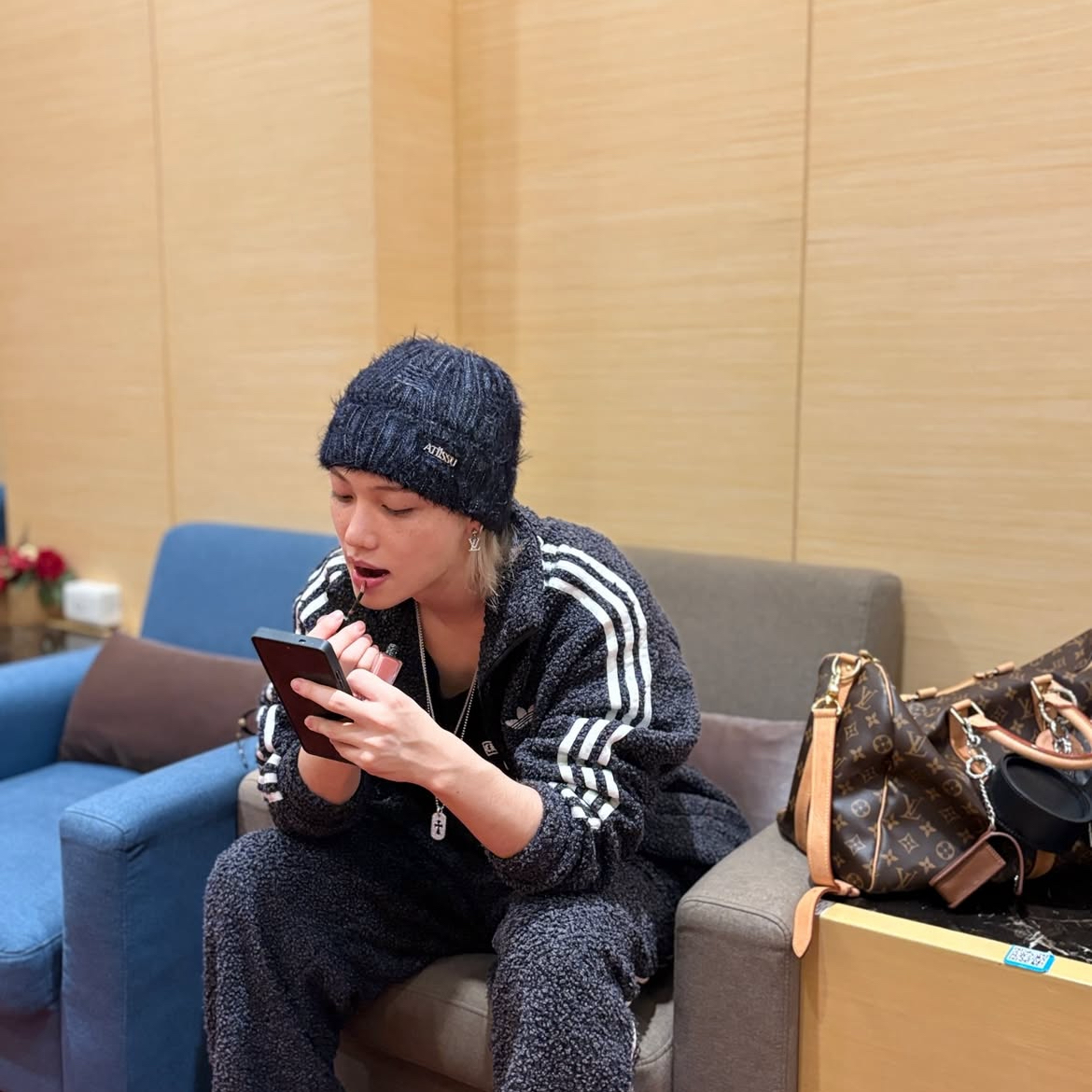 A moment captured by Felix (Stray Kids)'s fan