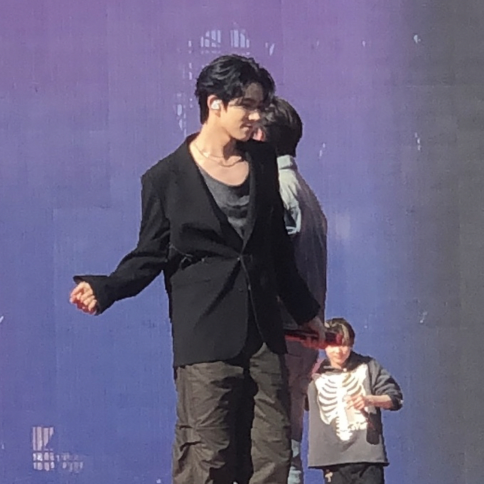 A moment captured by Heeseung (ENHYPEN)'s fan