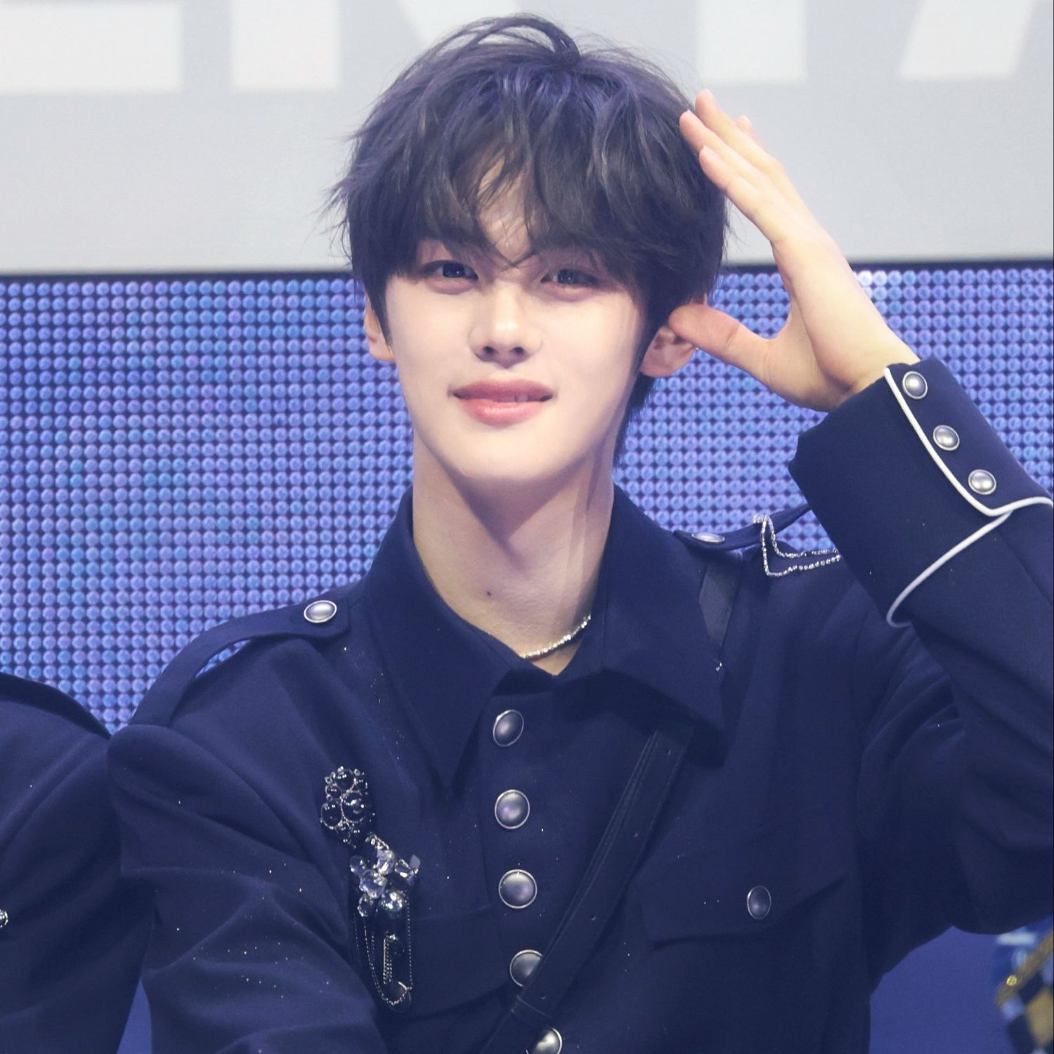 Foto aktivitas terbaru Kim Gyuvin (ZEROBASEONE)