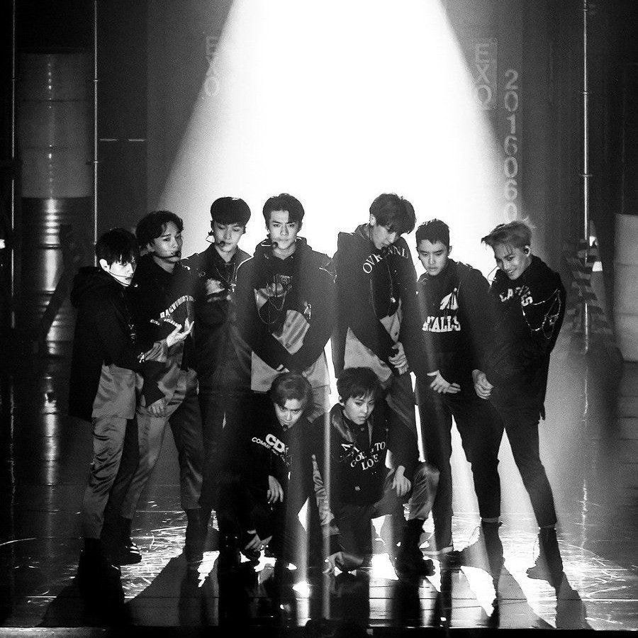 Behind-the-scenes cut of Suho (EXO)