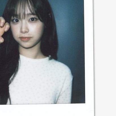 Behind-the-scenes cut of Chuu