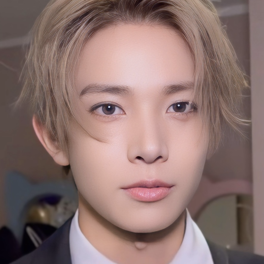 Foto aktivitas terbaru Heeseung (ENHYPEN)