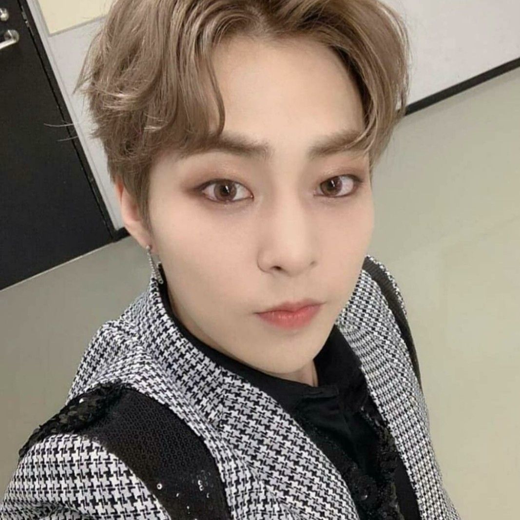 EXO 최근 활동샷