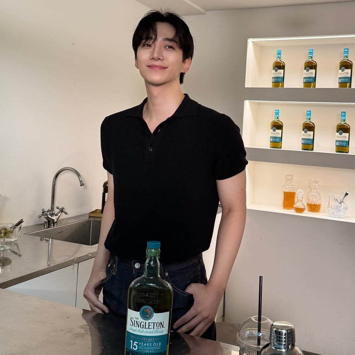 Latest photo of Junho (2PM)