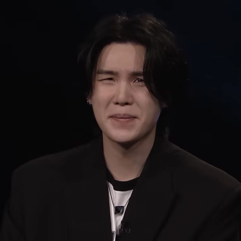 Latest photo of SUGA (BTS)