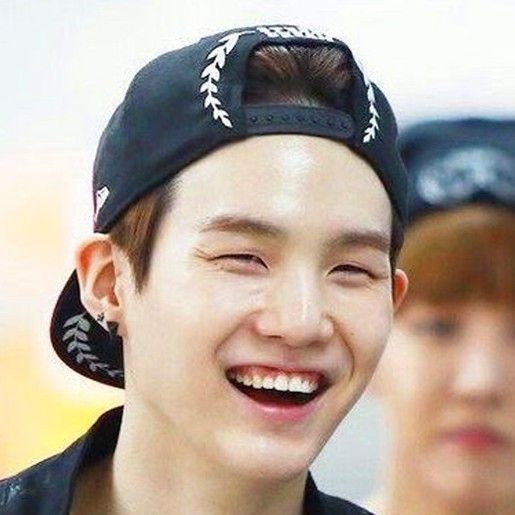 Momen yang diabadikan oleh penggemar SUGA (BTS)