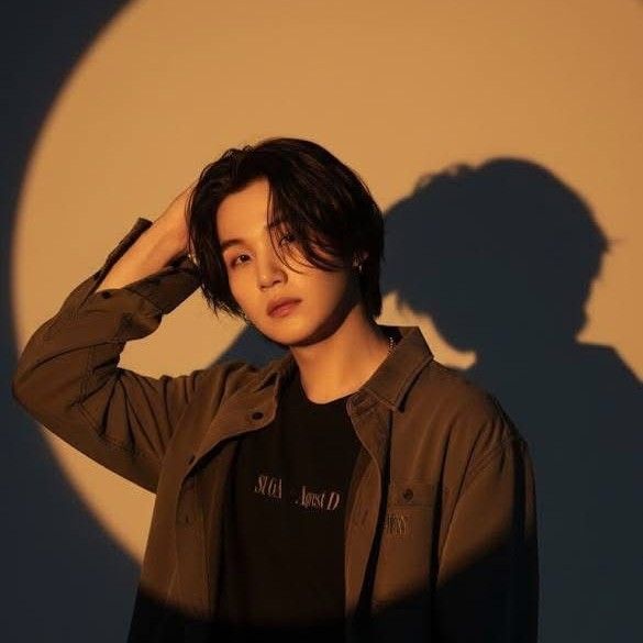 슈가 (방탄소년단)의 최신 사진