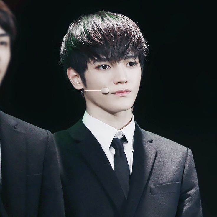 A moment captured by Taeyong (NCT 127)'s fan