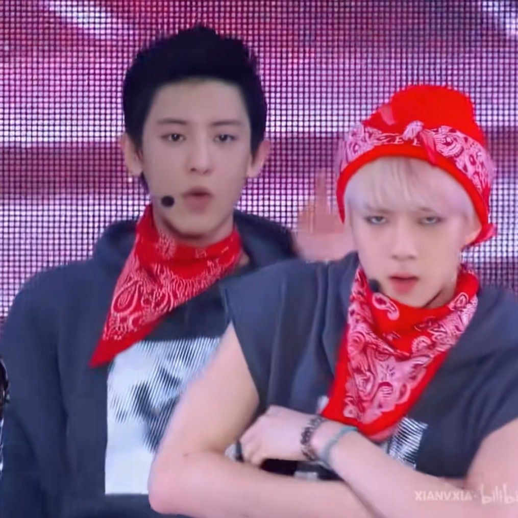 Behind-the-scenes cut of EXO