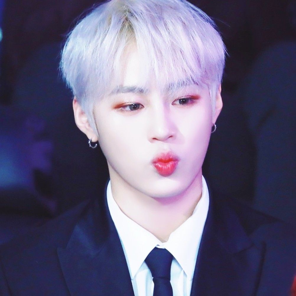 하성운의 최신 사진