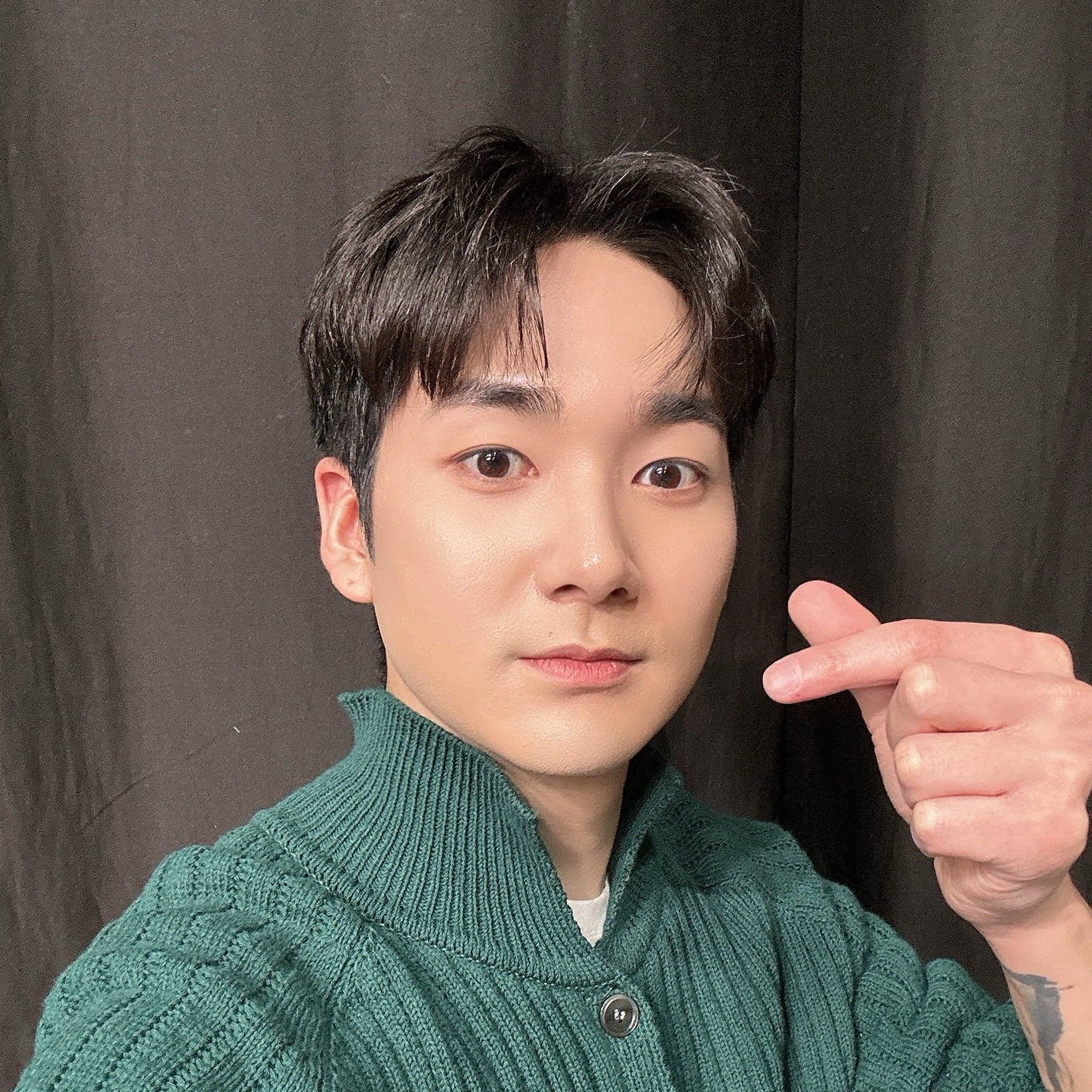 Latest photo of Aron