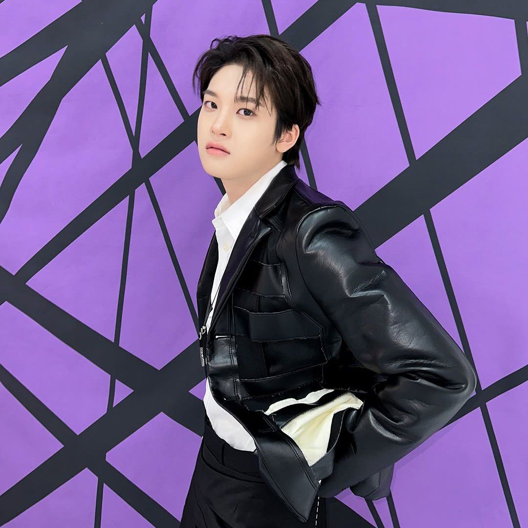 Behind-the-scenes cut of Junmin (Xikers)
