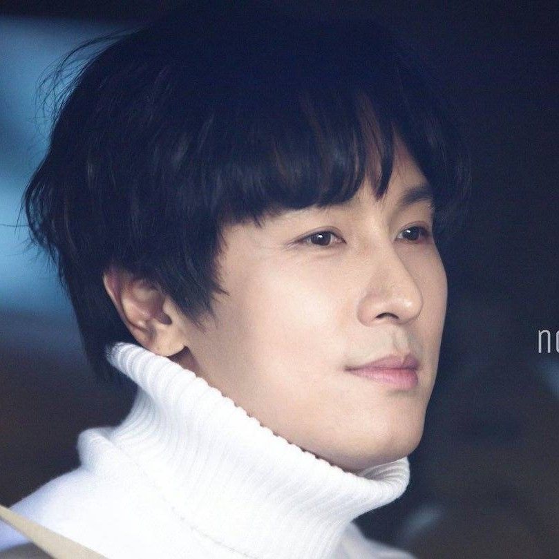 Latest photo of Kim Dongwan (SHINHWA)