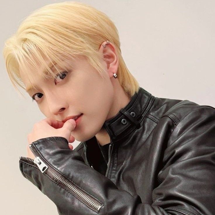 弘中 (ATEEZ)粉絲拍下的瞬間