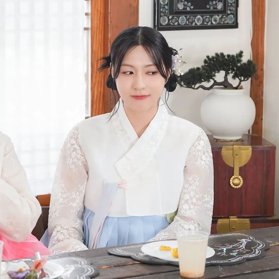 Behind-the-scenes cut of Oh Hayoung (Apink)
