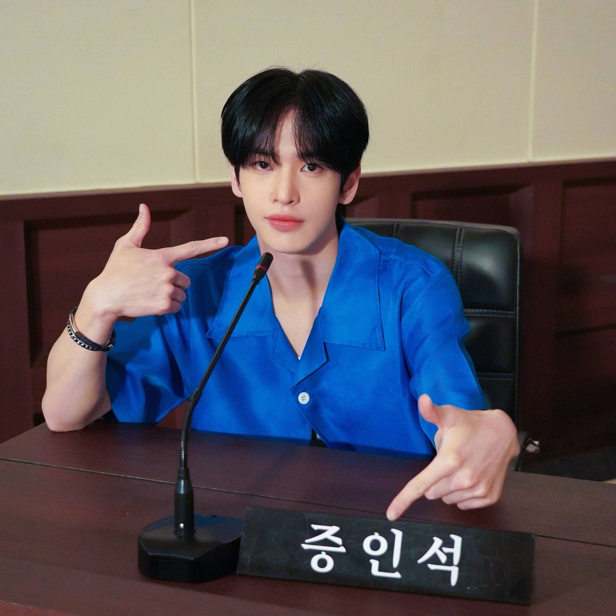 Behind-the-scenes cut of Allen (CRAVITY)