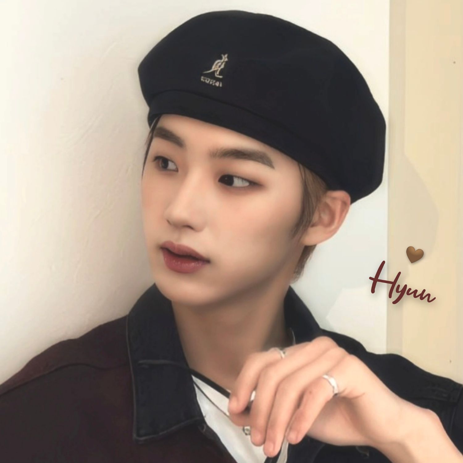 Behind-the-scenes cut of Hyun