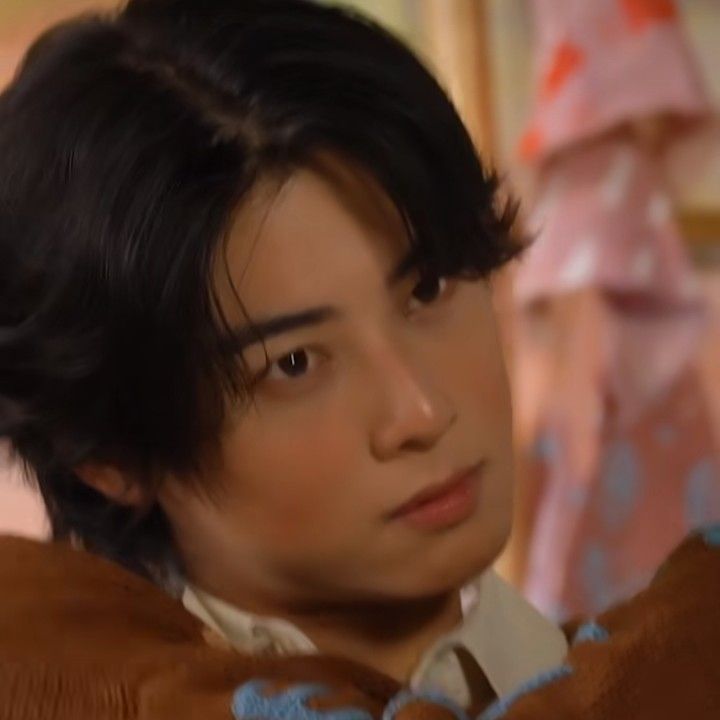 아스트로의 최신 사진