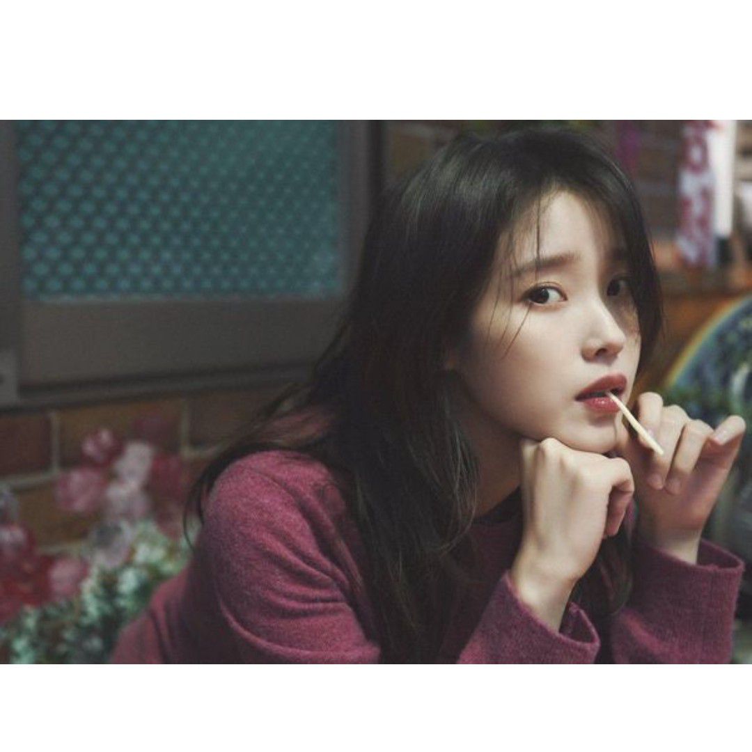 Latest photo of IU