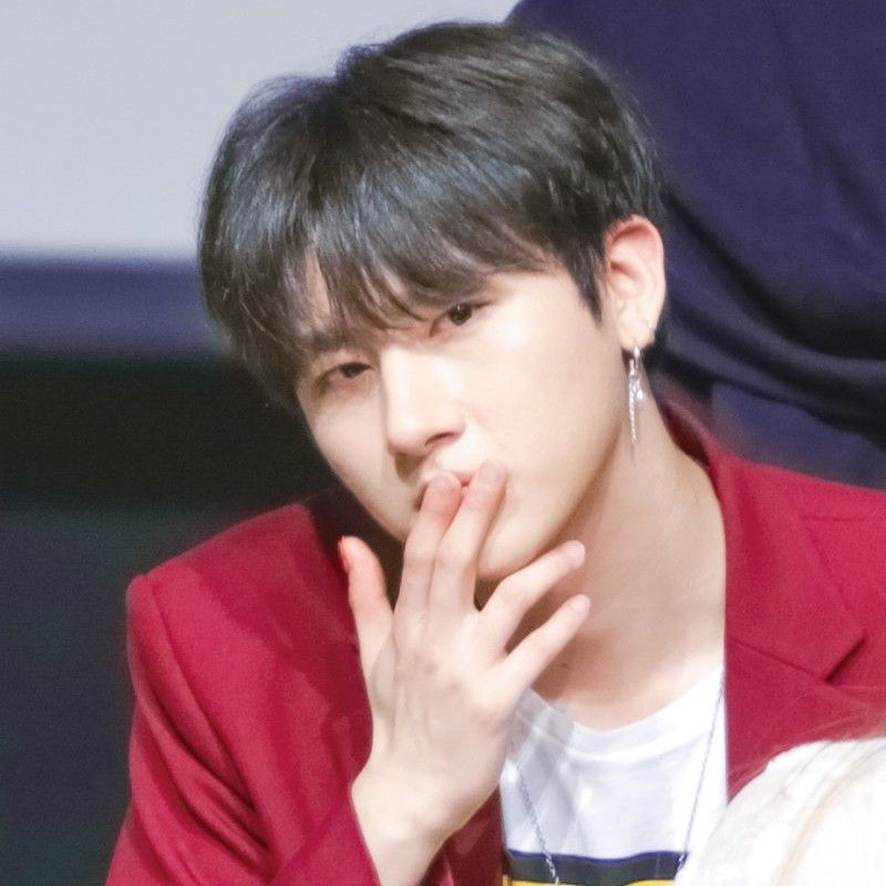 A moment captured by MONSTA X's fan