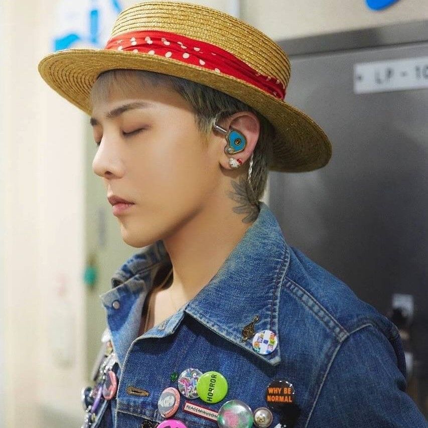 G-DRAGON (BIGBANG)的最新照片