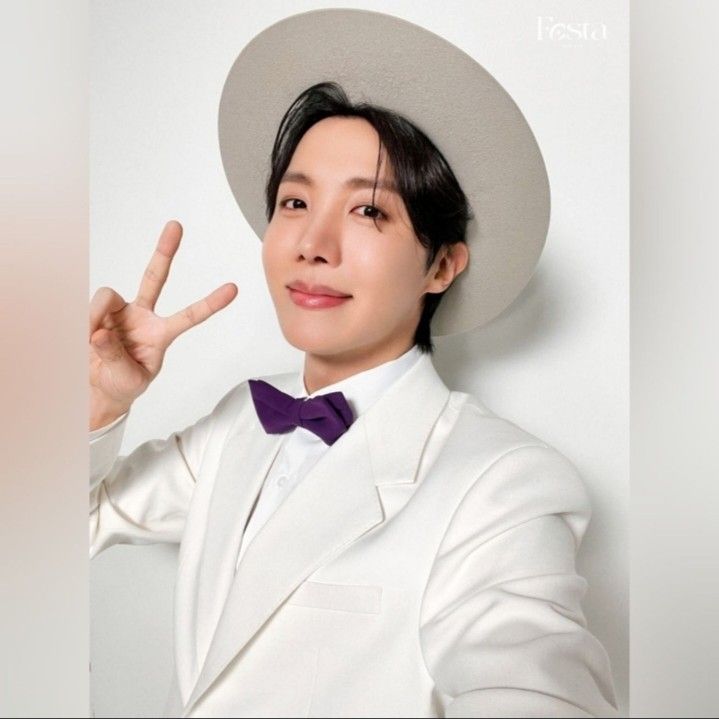 J-hope (防弹少年团)的最新活动照片