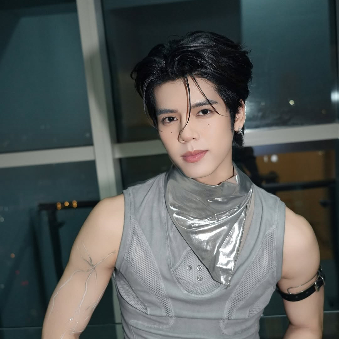 A moment captured by DORN (NexT1DE)'s fan