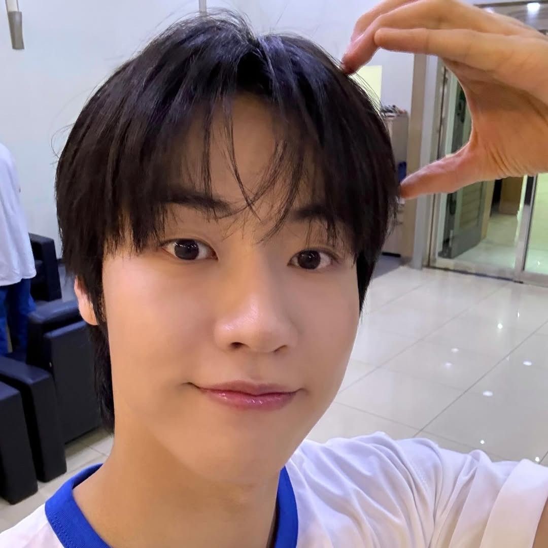 A moment captured by Lee Seunghyup (N.Flying)'s fan
