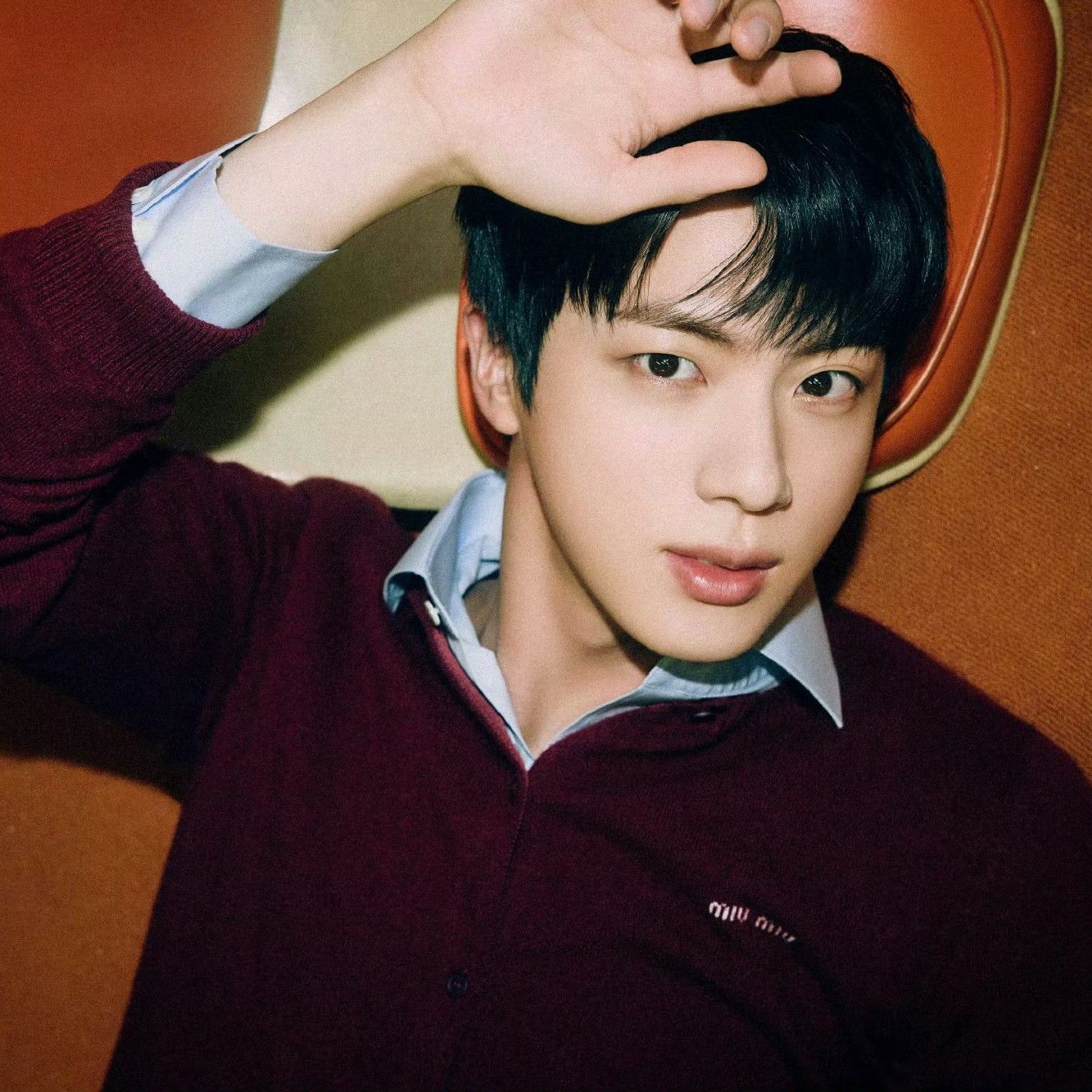 Behind-the-scenes cut of Jin (BTS)