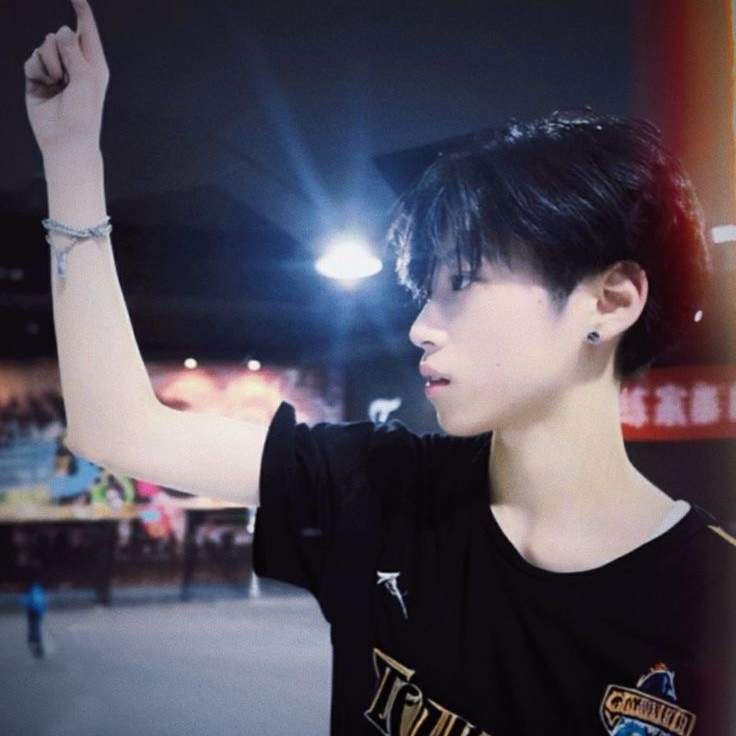 Behind-the-scenes cut of Zhang Jiahao