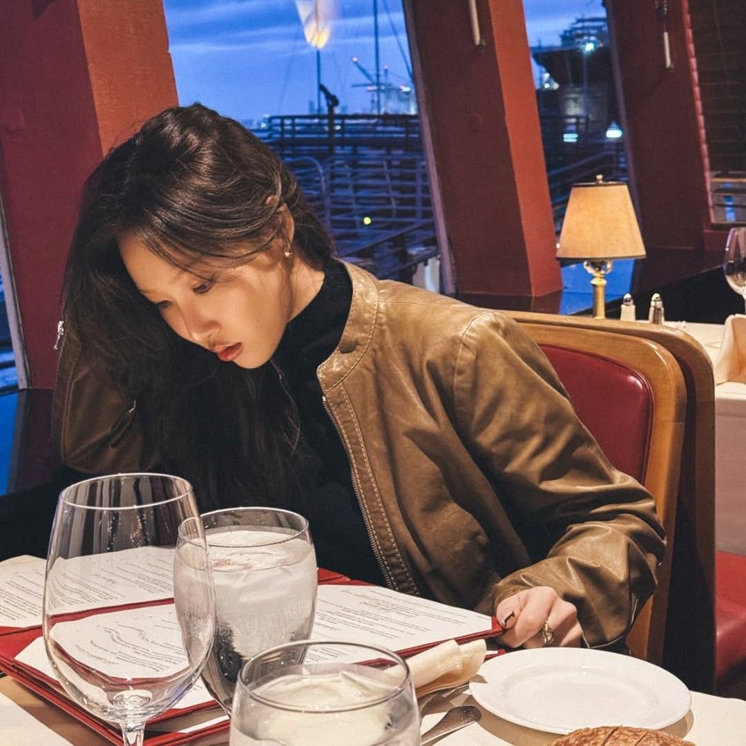 A moment captured by Hwasa (MAMAMOO)'s fan