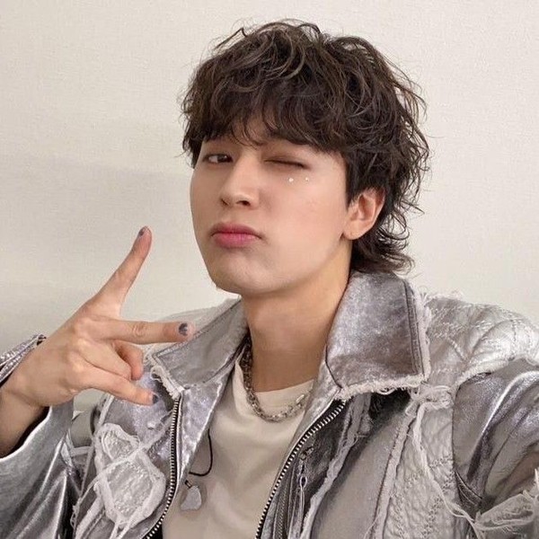 Shining profile picture of SONG (iKON) on today's Choeaedol