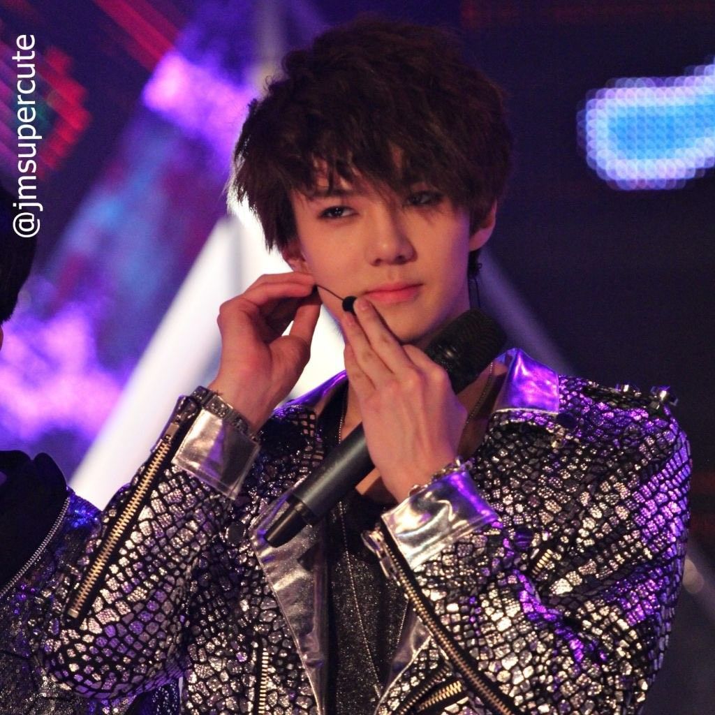 Recent activity shot of Sehun (EXO)