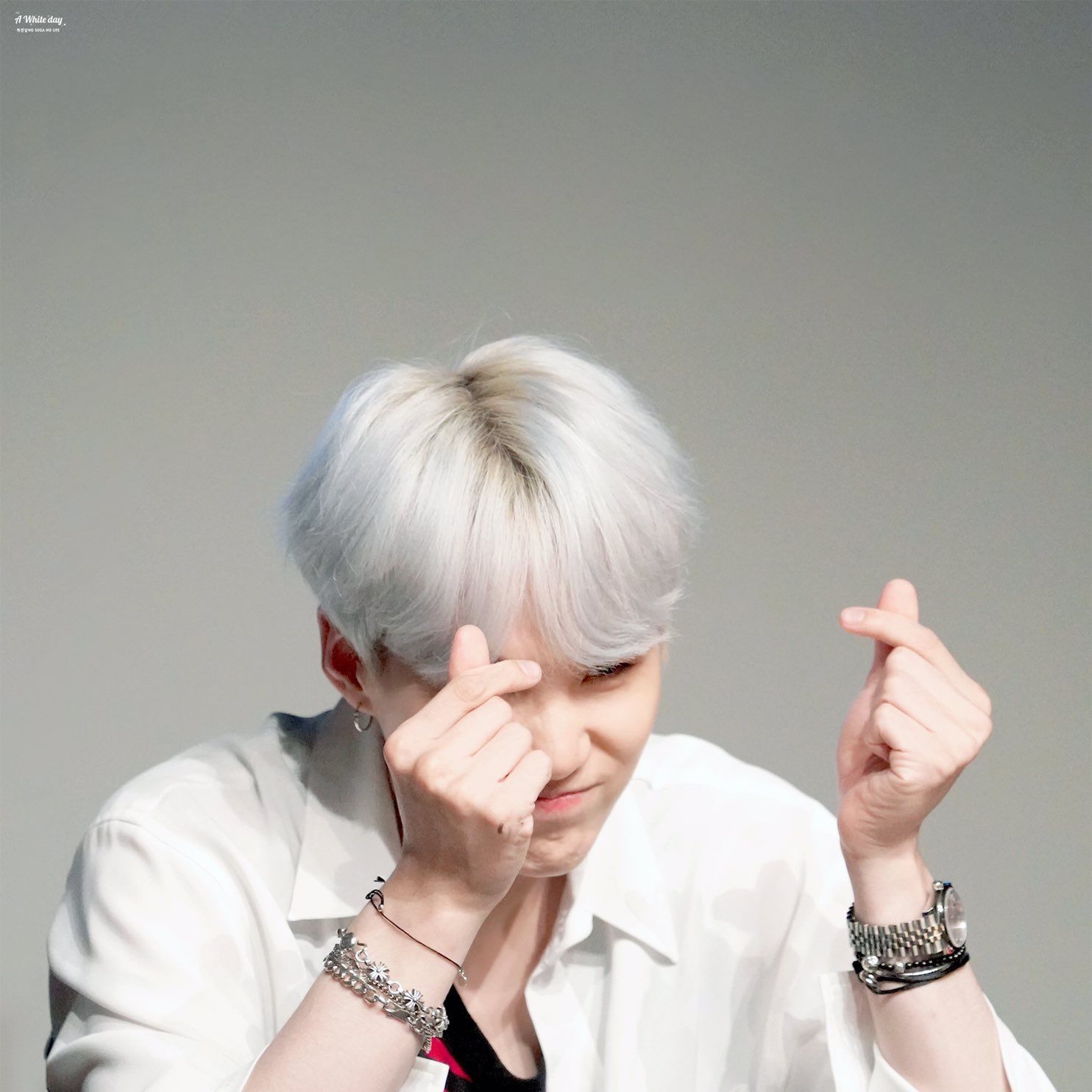 SUGA (防彈少年團)的最新活動照片