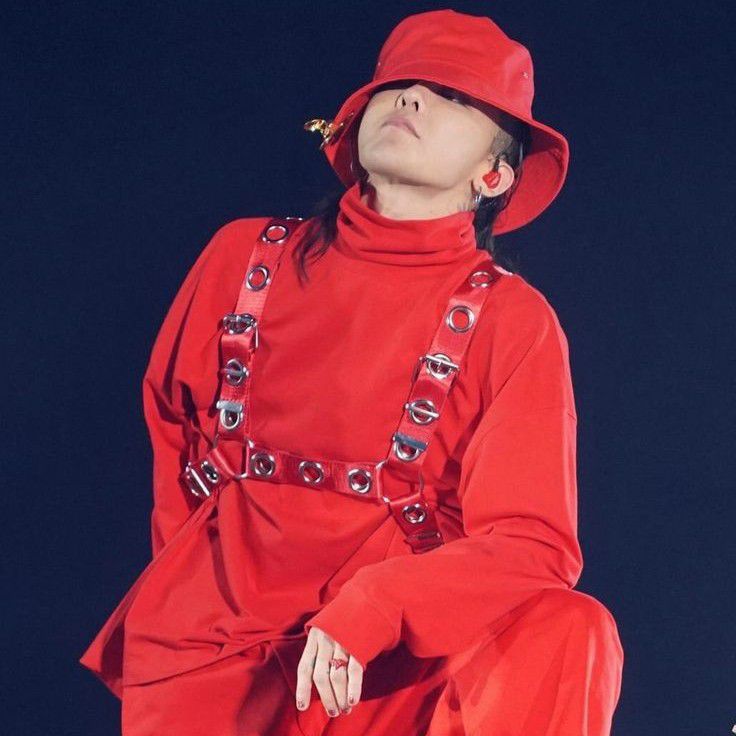 Recent activity shot of G-DRAGON (BIGBANG)