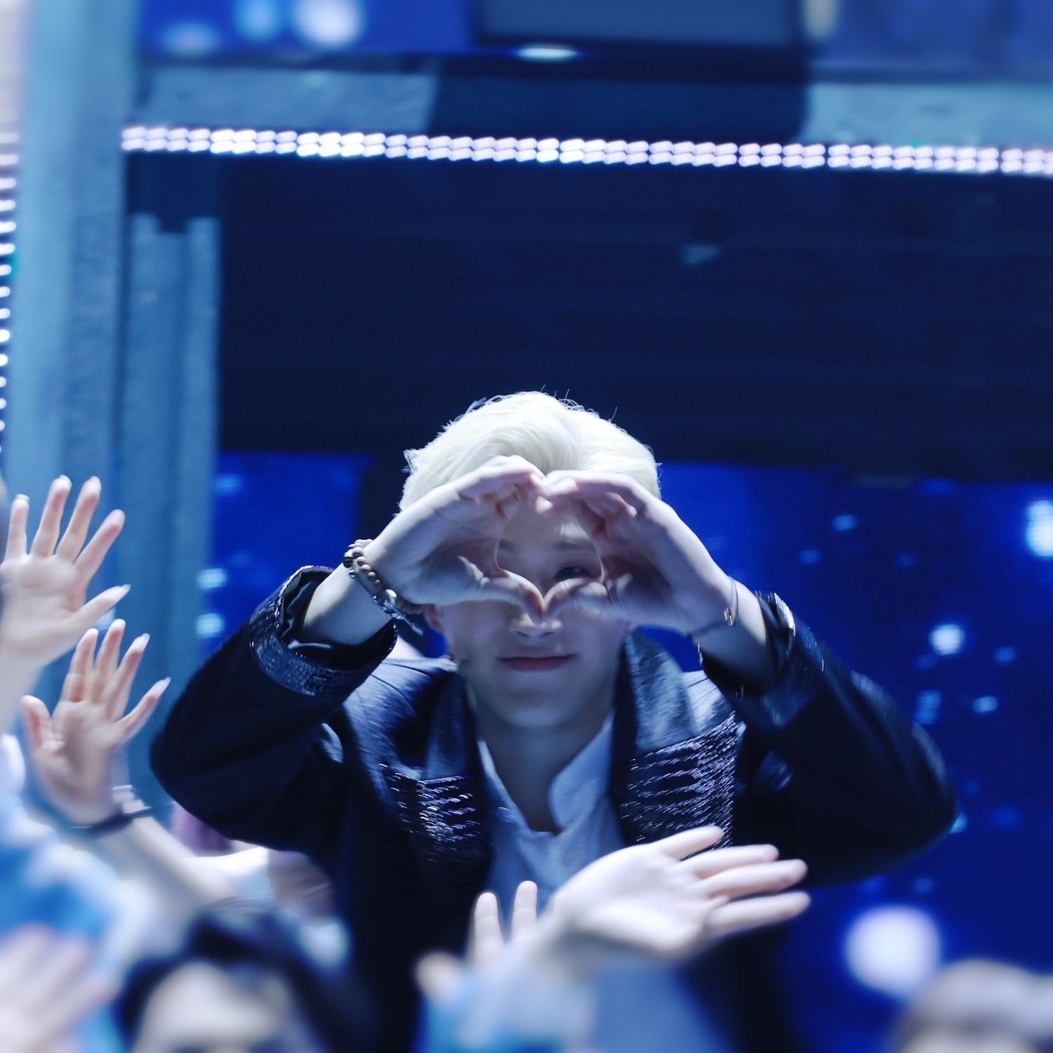 Jinjin (ASTRO)的幕后花絮