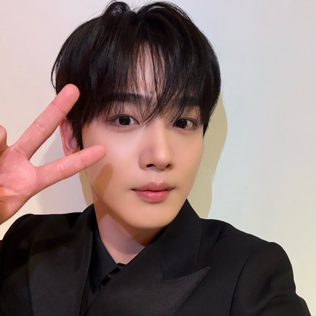 Recent activity shot of Kim Yohan (WEi)