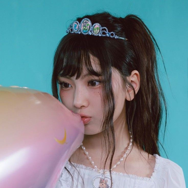 ヘイン (NewJeans)の舞台裏ショット